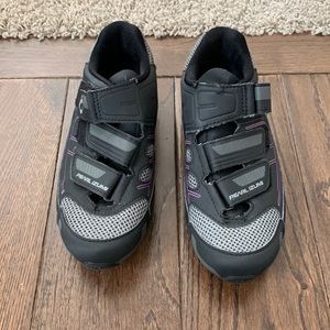Spin shoes